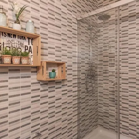 Apartment Urbanchicmalaga Historic Centre Free Parking Rooftop Pool *