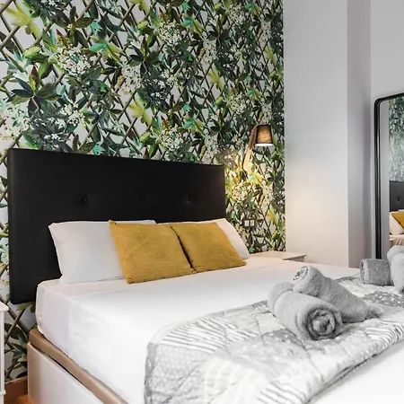 Urbanchicmalaga Historic Centre Free Parking Rooftop Pool