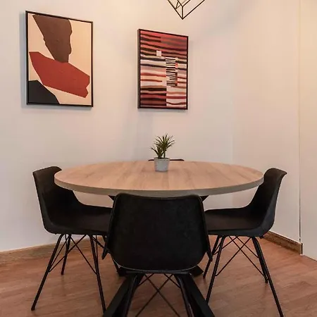 Urbanchicmalaga Historic Centre Free Parking Rooftop Pool Apartment Malaga