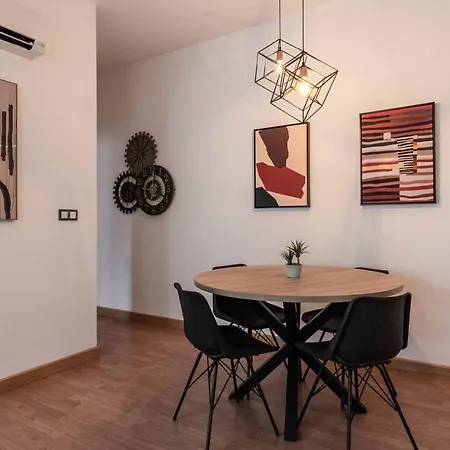 Apartment Urbanchicmalaga Historic Centre Free Parking Rooftop Pool Malaga