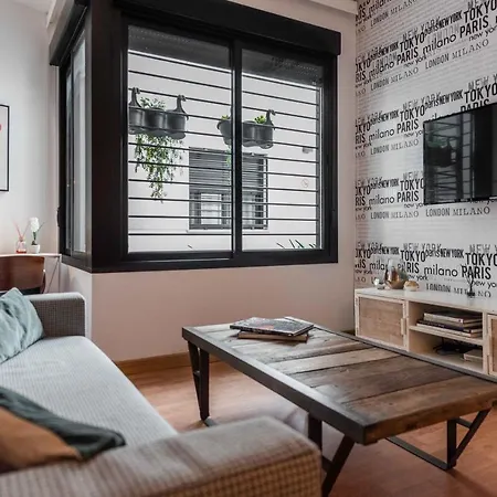 Urbanchicmalaga Historic Centre Free Parking Rooftop Pool Malaga